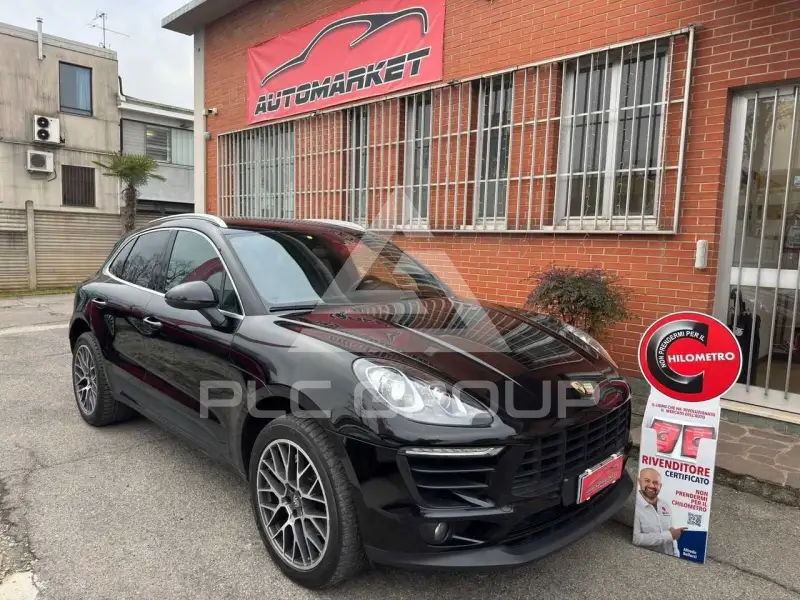 2016 Porsche MACAN