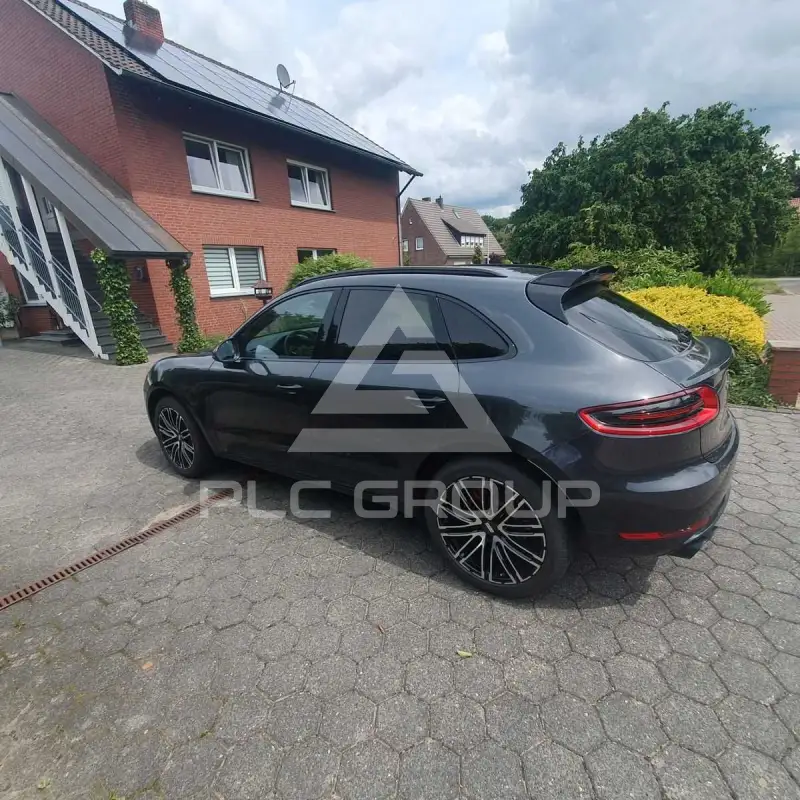 2016 Porsche MACAN