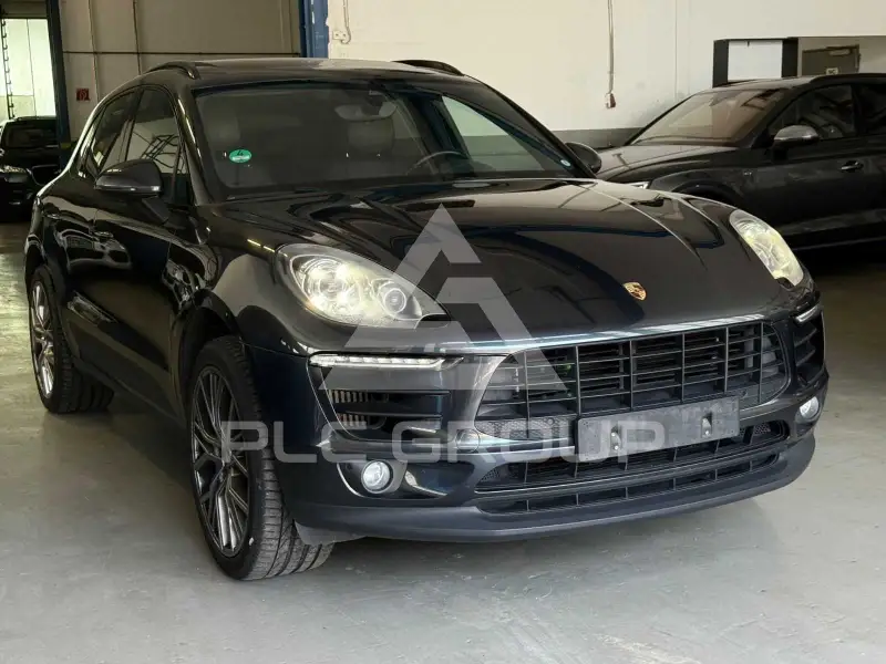 2016 Porsche MACAN