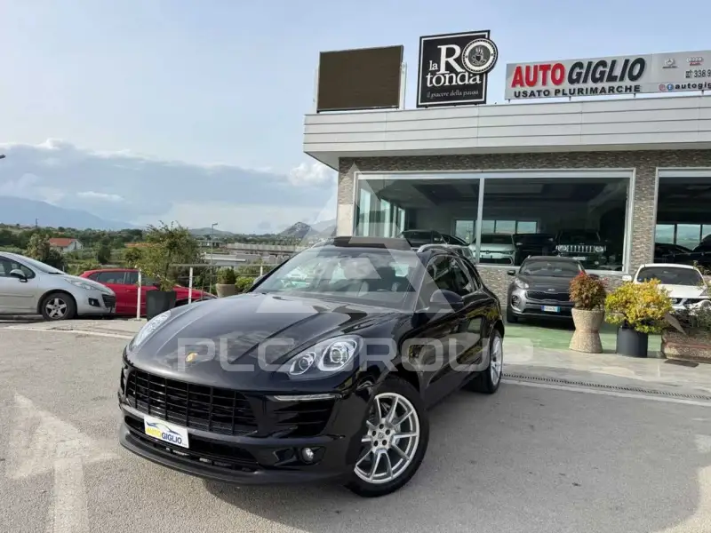 2016 Porsche MACAN