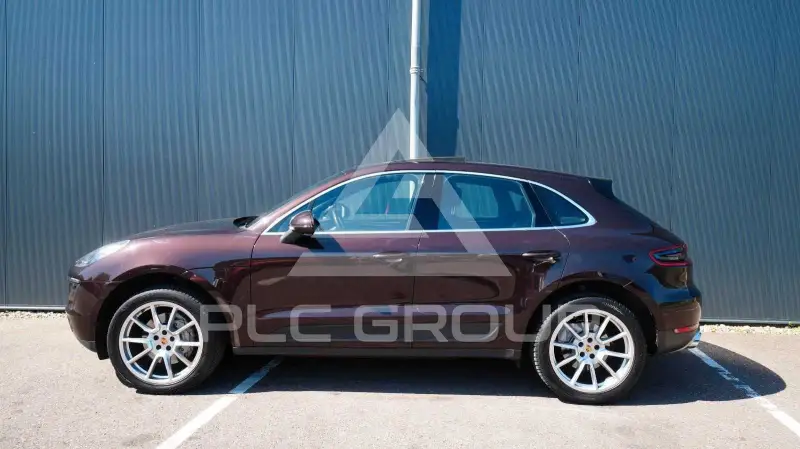 2016 Porsche MACAN