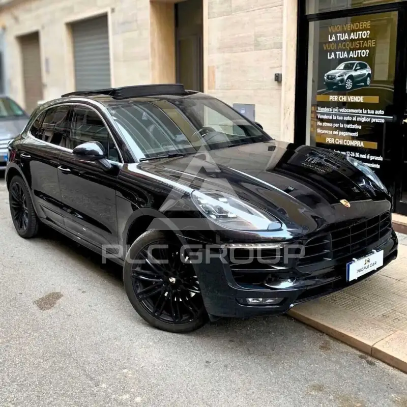 2016 Porsche MACAN