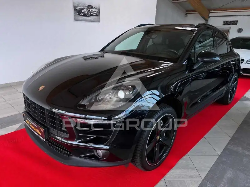 2016 Porsche MACAN