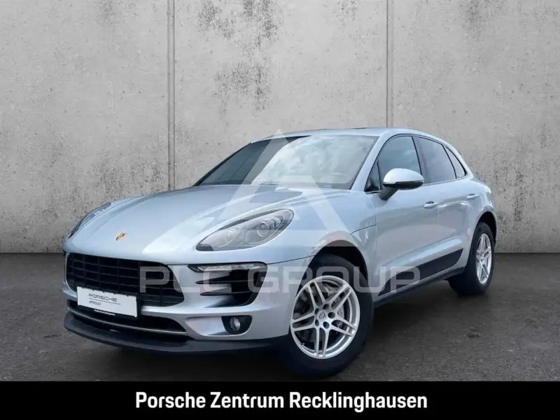 2016 Porsche MACAN