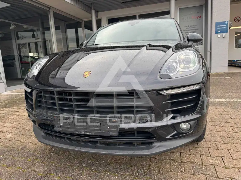 2016 Porsche MACAN