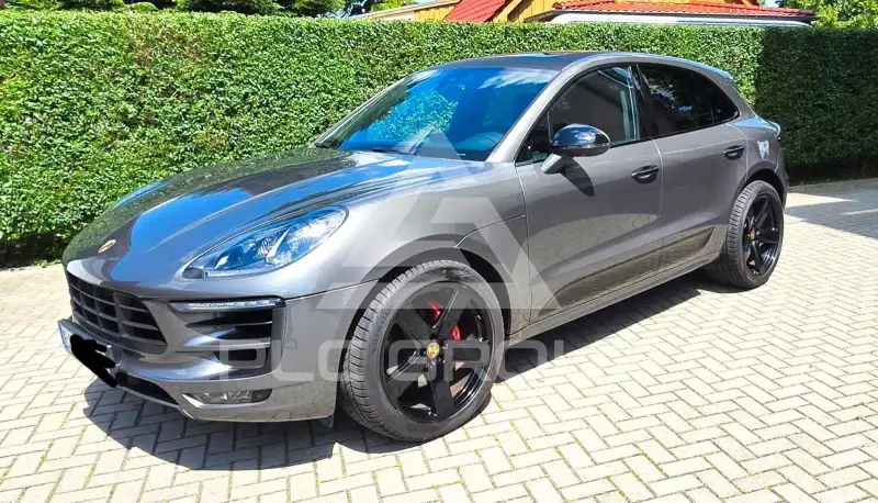 2015 Porsche MACAN