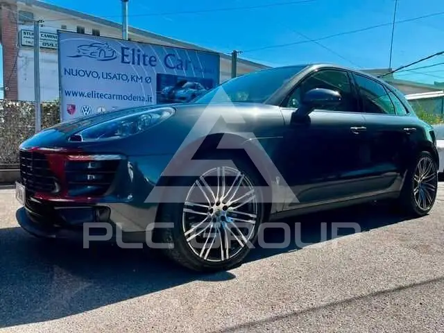2016 Porsche MACAN