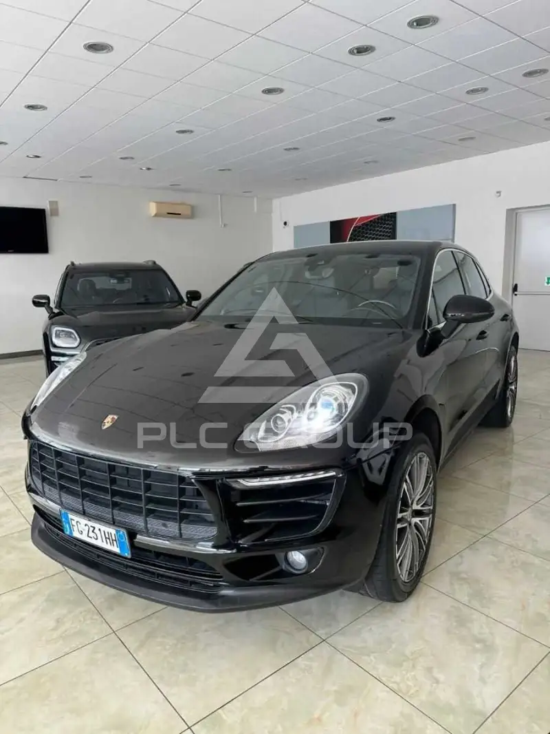 2016 Porsche MACAN