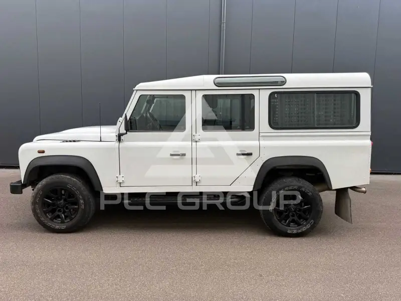 2016 Land Rover DEFENDER