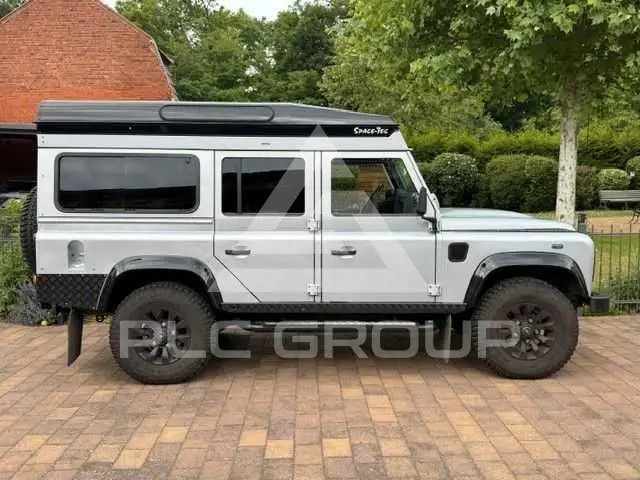 2016 Land Rover DEFENDER