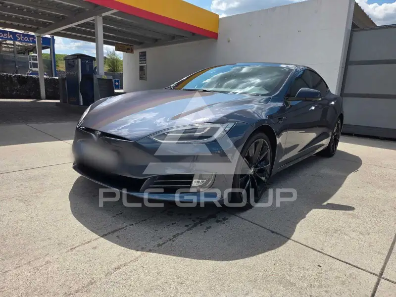 2016 Tesla Model S