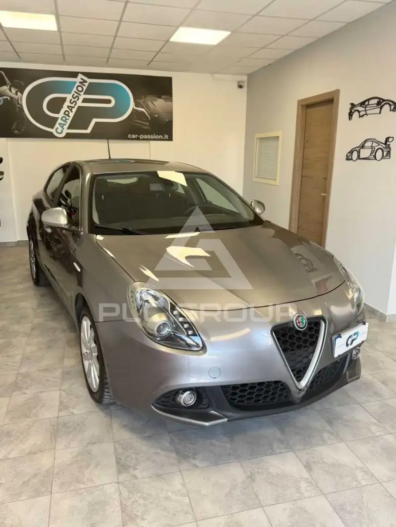 2016 Alfa Romeo Giulia