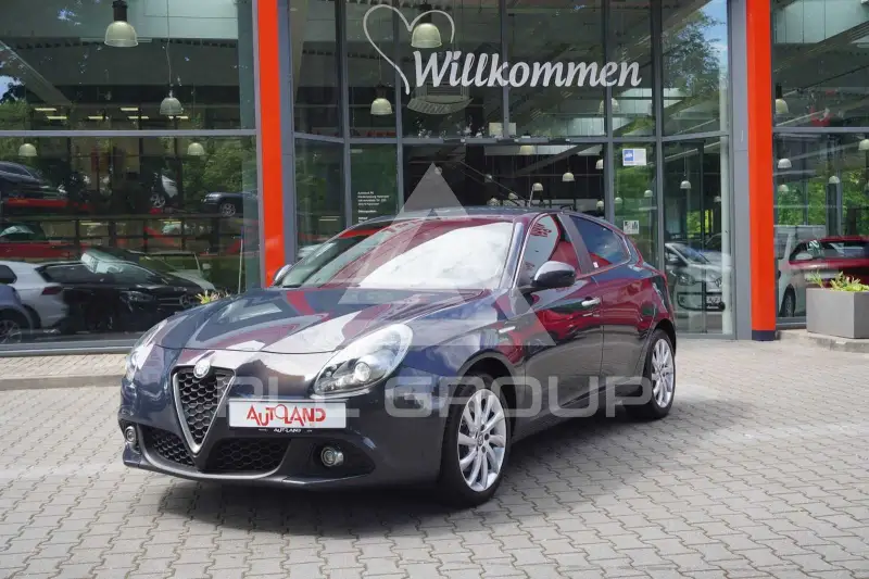 2016 Alfa Romeo Giulia