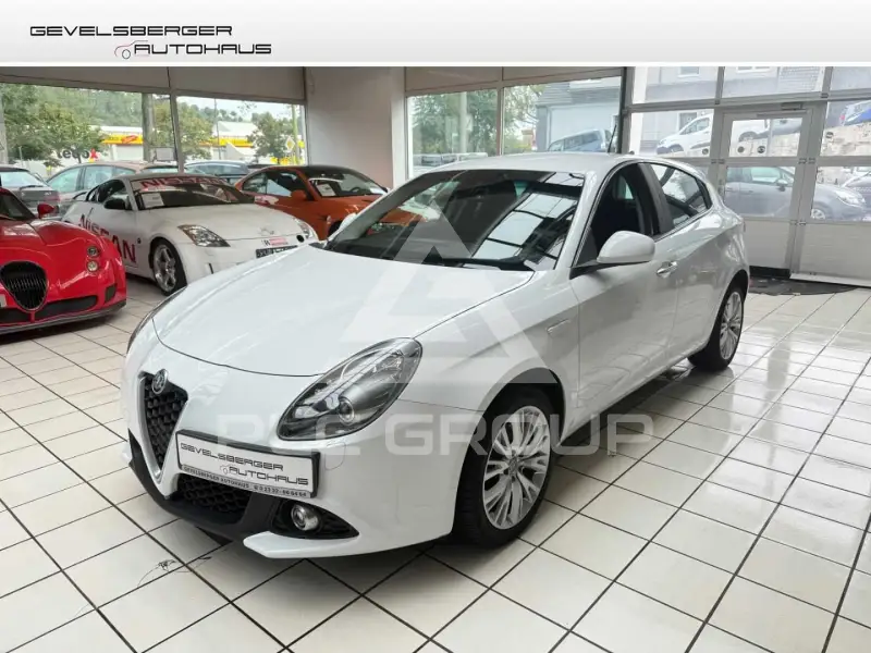 2016 Alfa Romeo Giulia