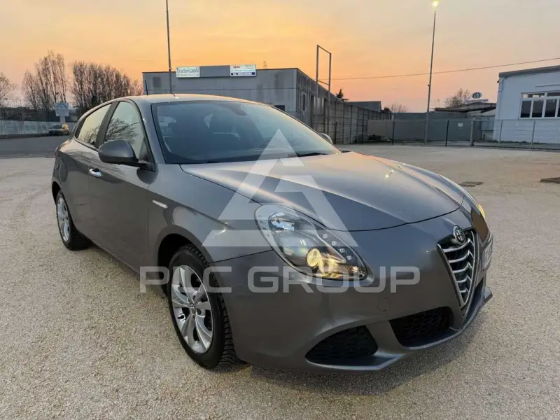 2016 Alfa Romeo Giulia
