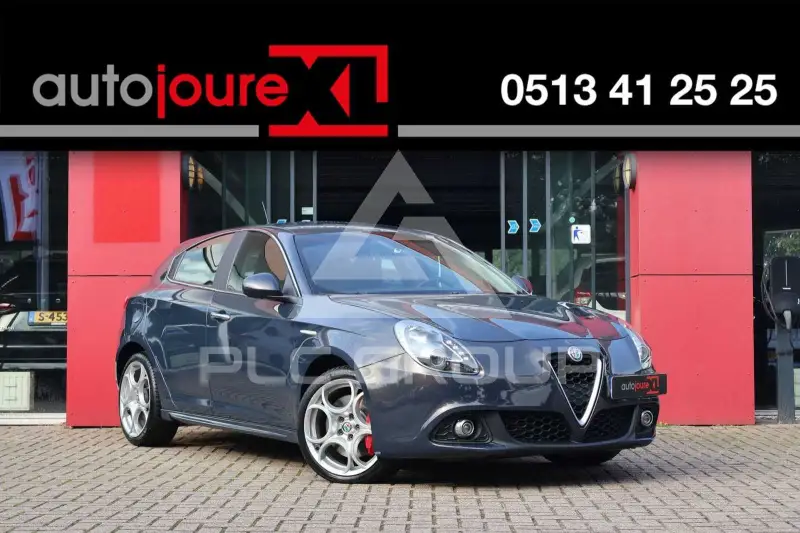 2016 Alfa Romeo Giulia