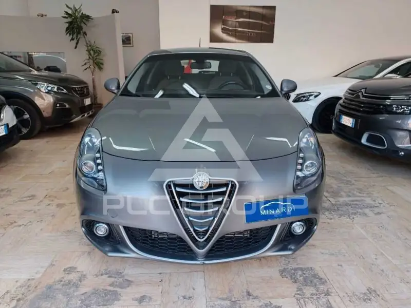 2016 Alfa Romeo Giulia