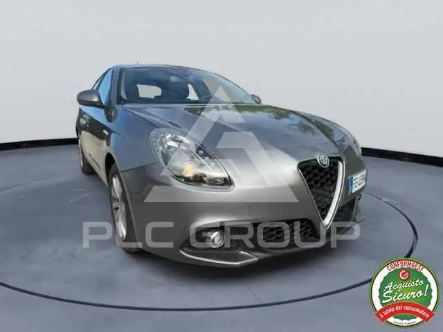 2016 Alfa Romeo Giulia