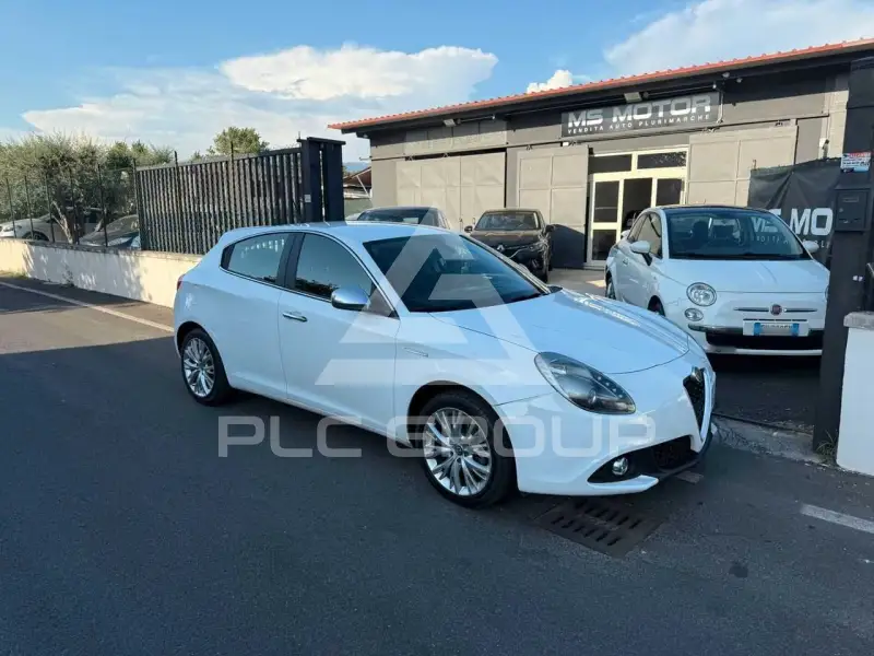 2016 Alfa Romeo Giulia