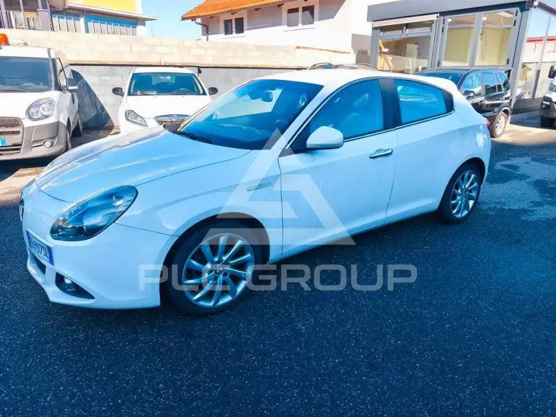 2016 Alfa Romeo Giulia