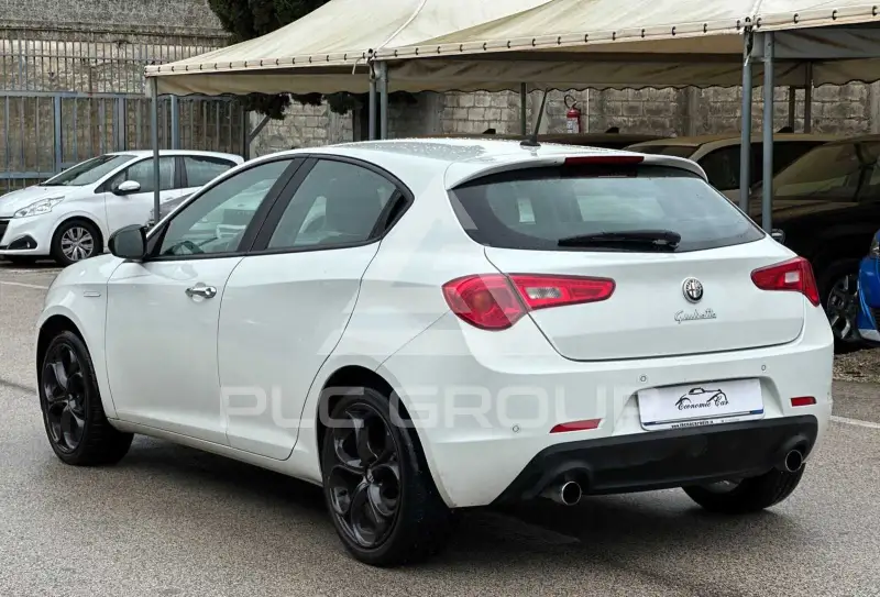 2016 Alfa Romeo Giulia