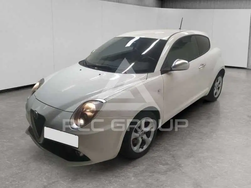 2016 Alfa Romeo Mito