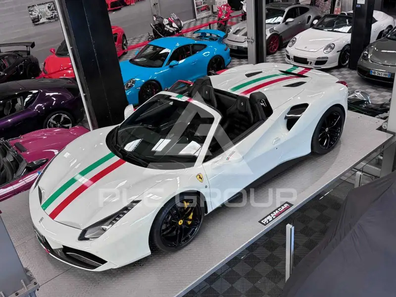 2016 Ferrari 488