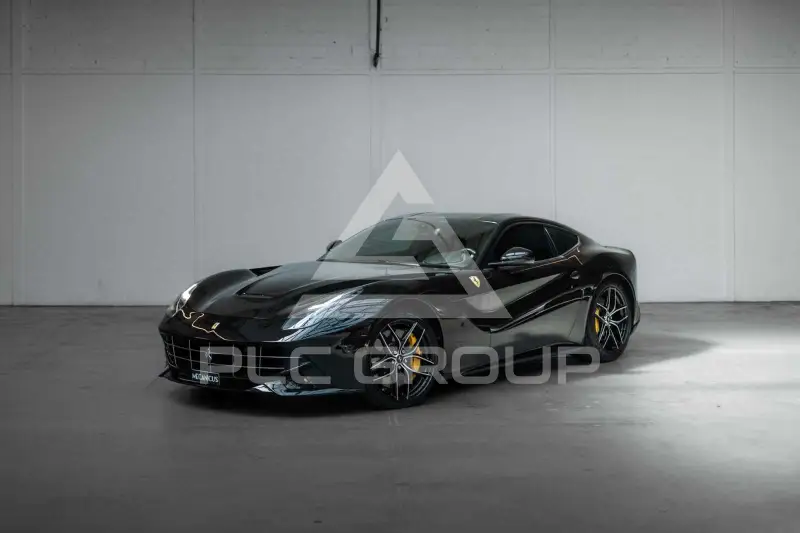 2016 Ferrari F12