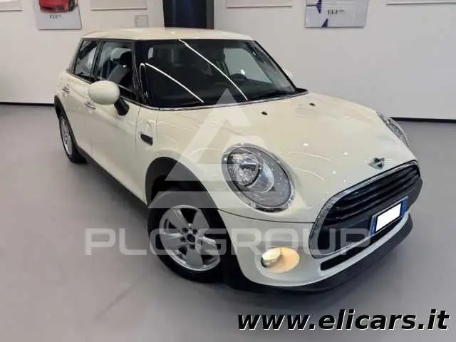2016 Mini COOPER