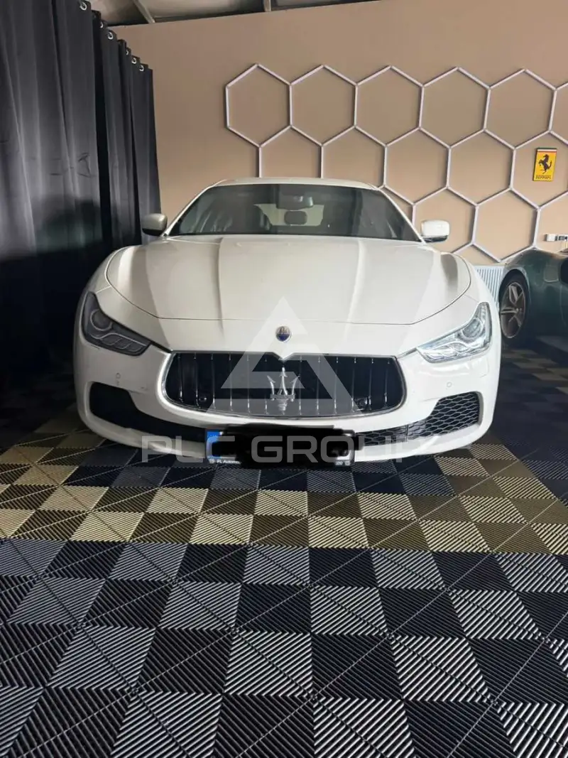2016 Maserati GHIBLI
