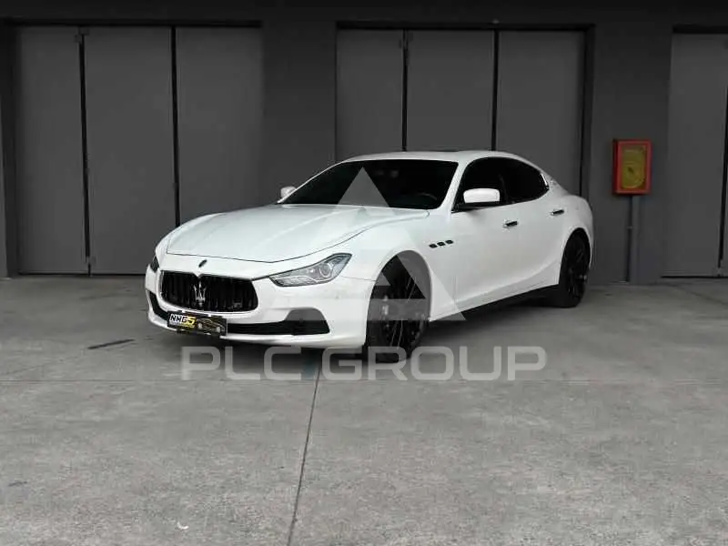 2016 Maserati GHIBLI