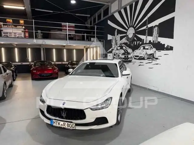 2016 Maserati GHIBLI