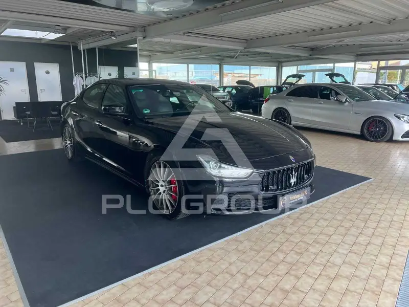 2016 Maserati GHIBLI