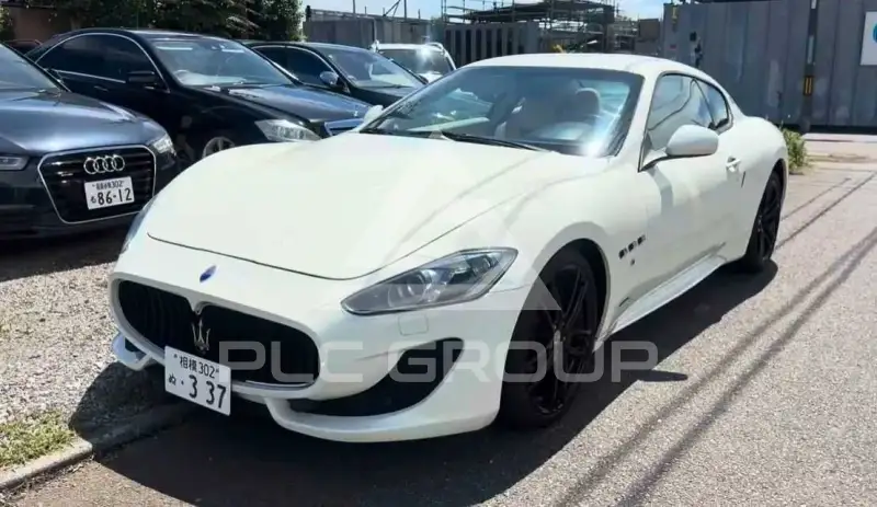 2016 Maserati GRANTURISMO