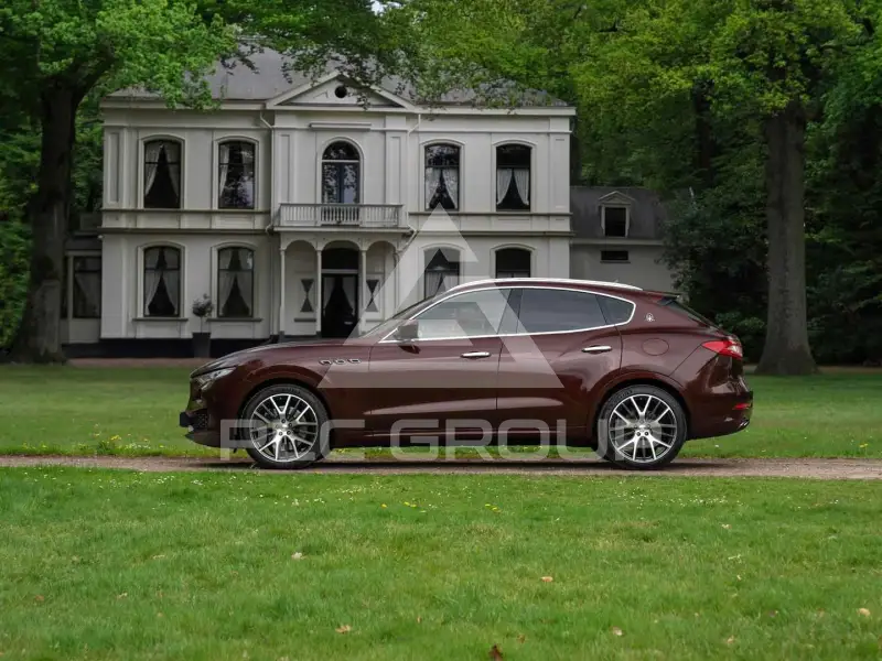 2016 Maserati LEVANTE