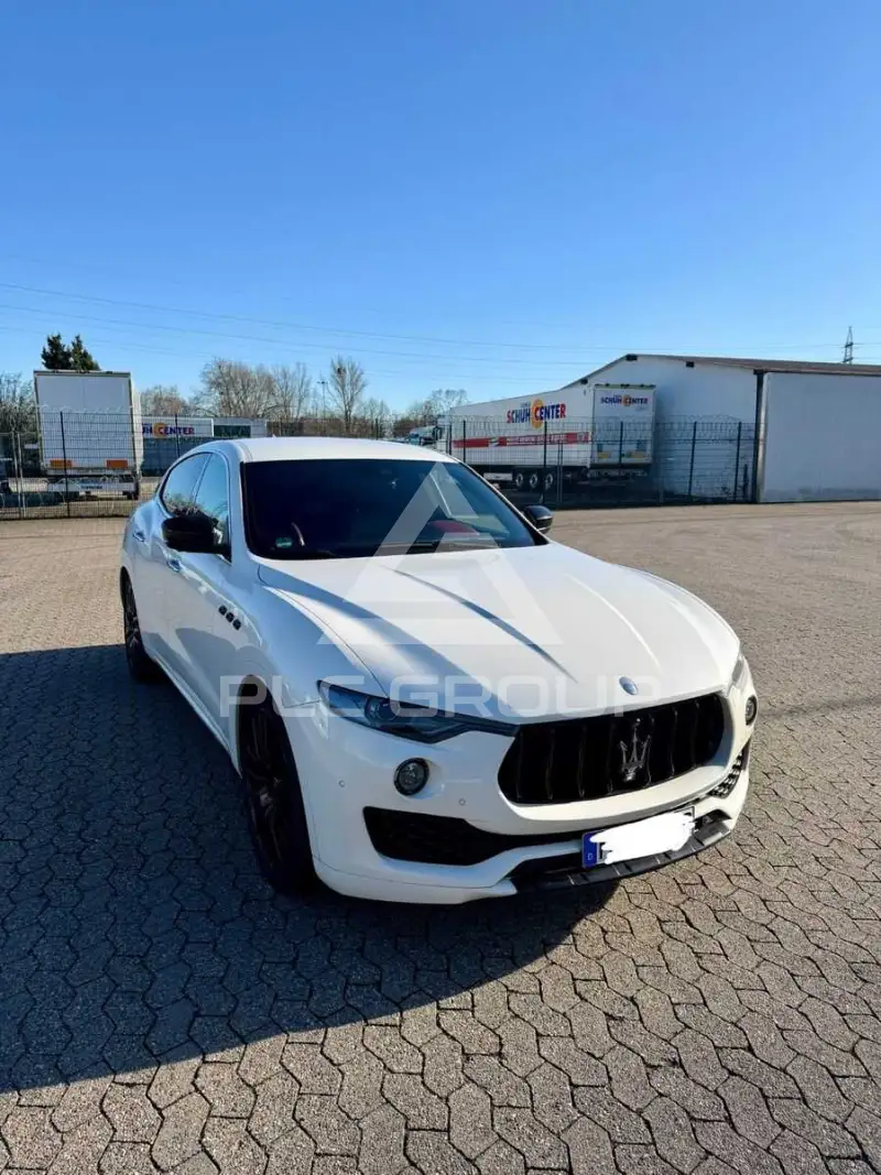 2016 Maserati LEVANTE