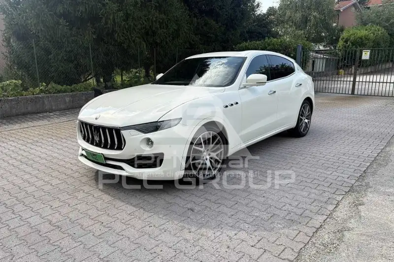 2016 Maserati LEVANTE