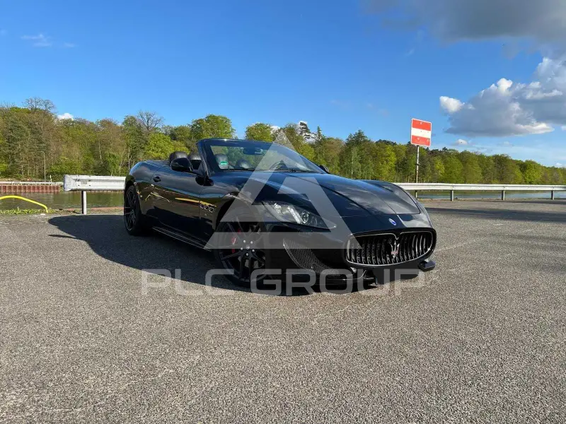 2016 Maserati GranTurismo