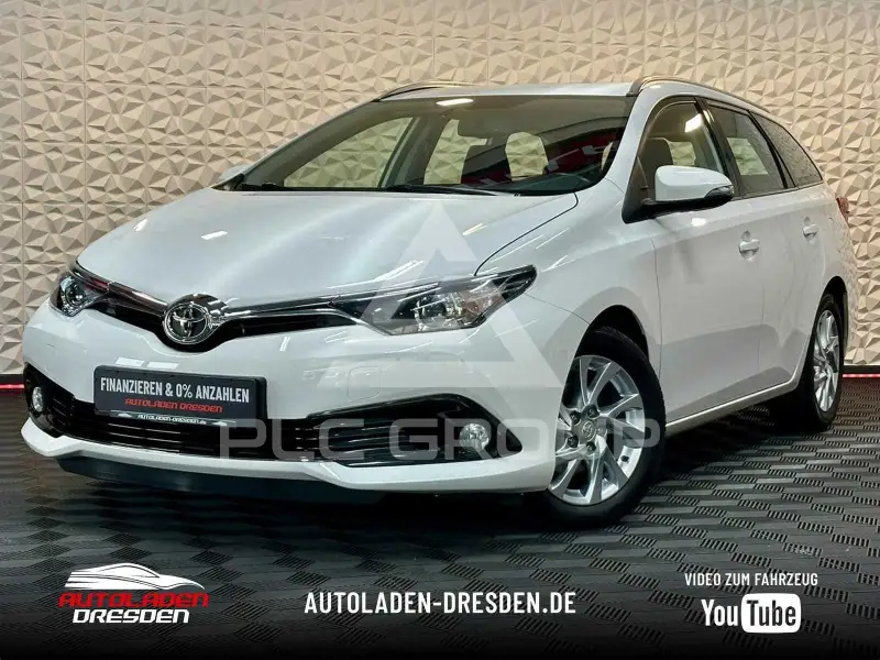 2016 Toyota AURIS