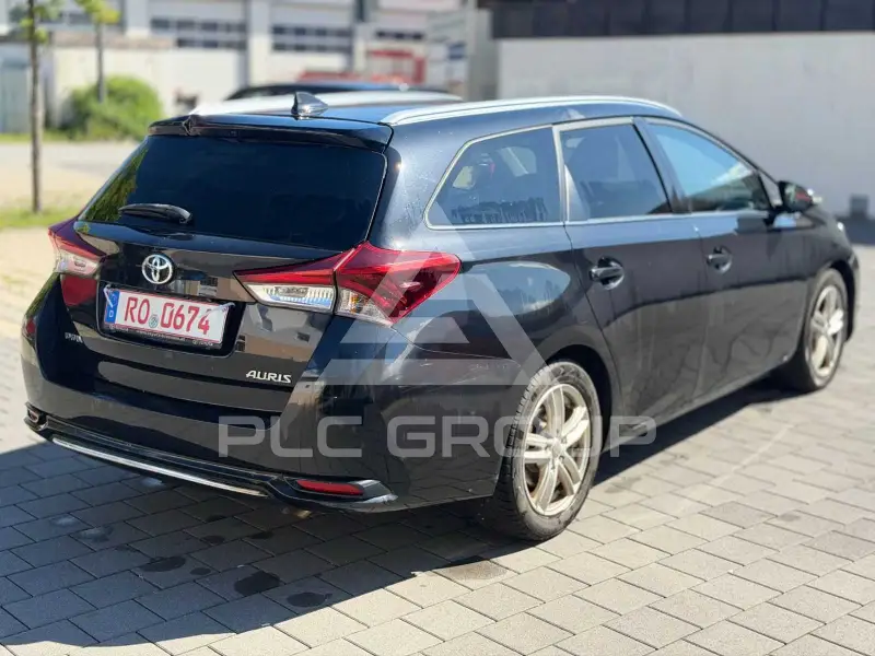2016 Toyota AURIS