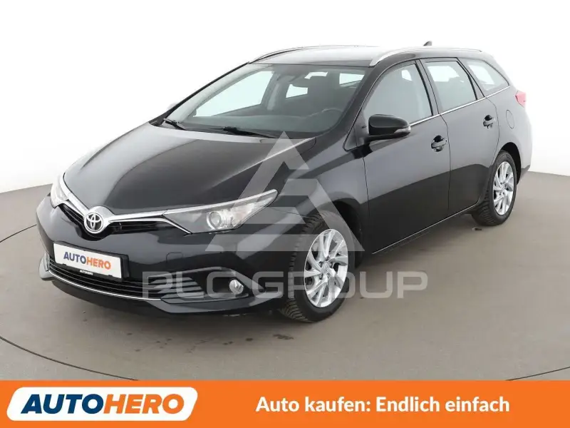 2016 Toyota AURIS