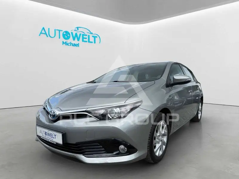 2016 Toyota AURIS
