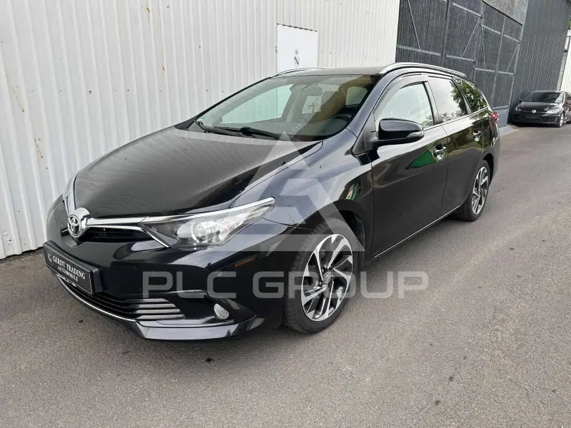2016 Toyota AURIS