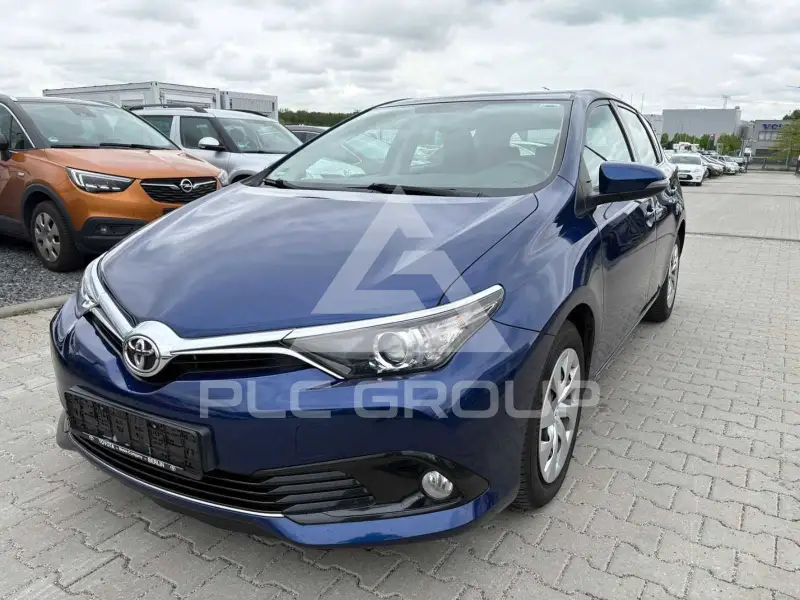2016 Toyota AURIS