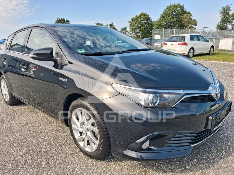 2016 Toyota AURIS