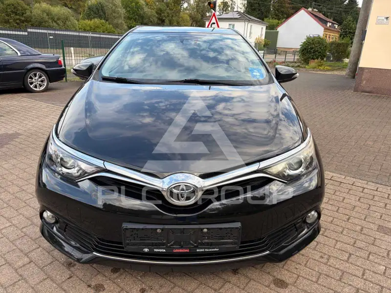 2016 Toyota AURIS
