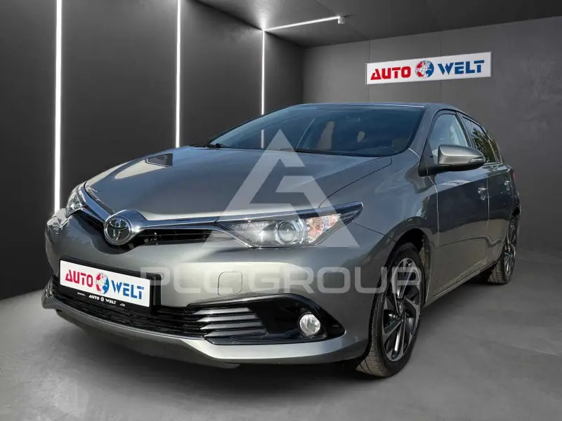 2016 Toyota AURIS