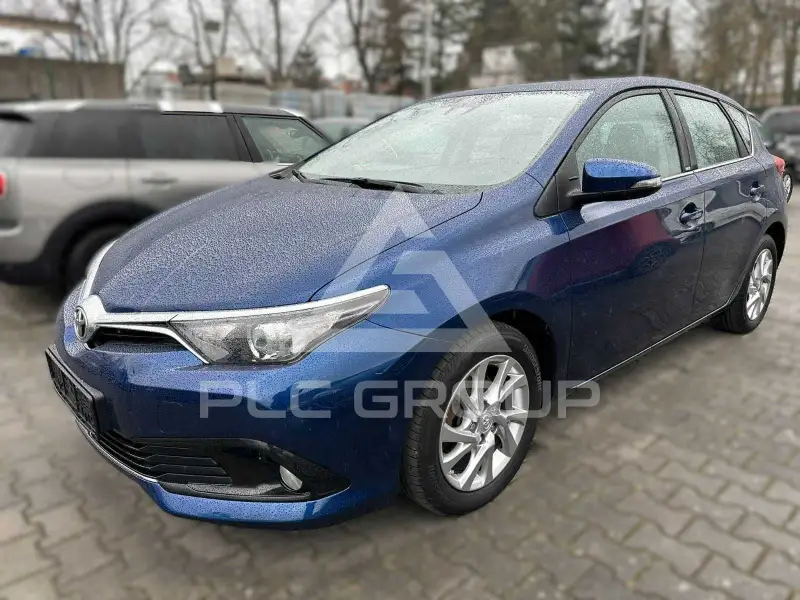 2016 Toyota AURIS