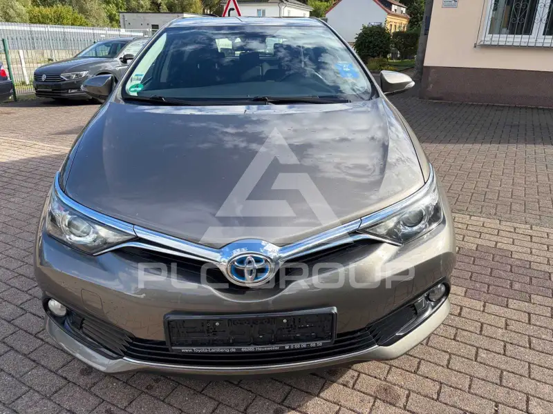 2016 Toyota AURIS