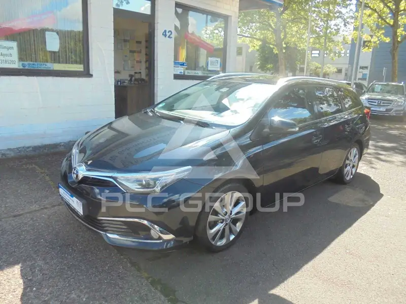 2016 Toyota AURIS